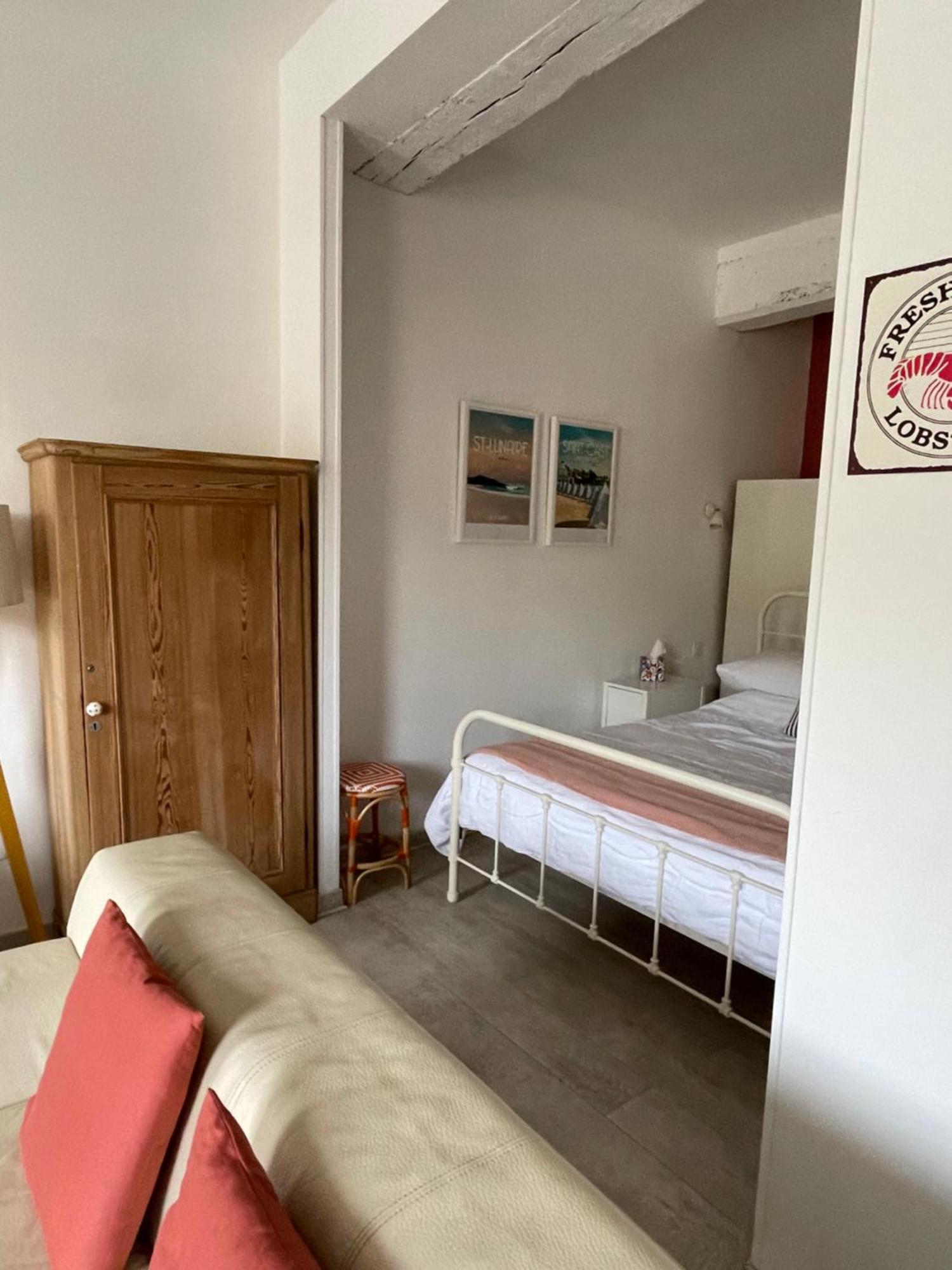 Appartement Au Port Dinan Bagian luar foto